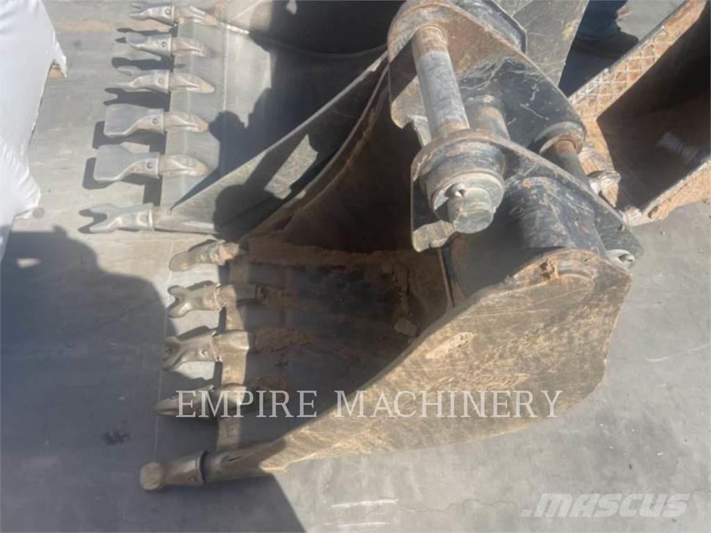 CAT BL-24BU Строительная техника - Другие