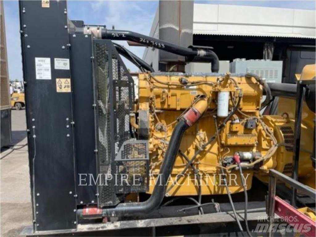 CAT C15 Дизельные генераторы