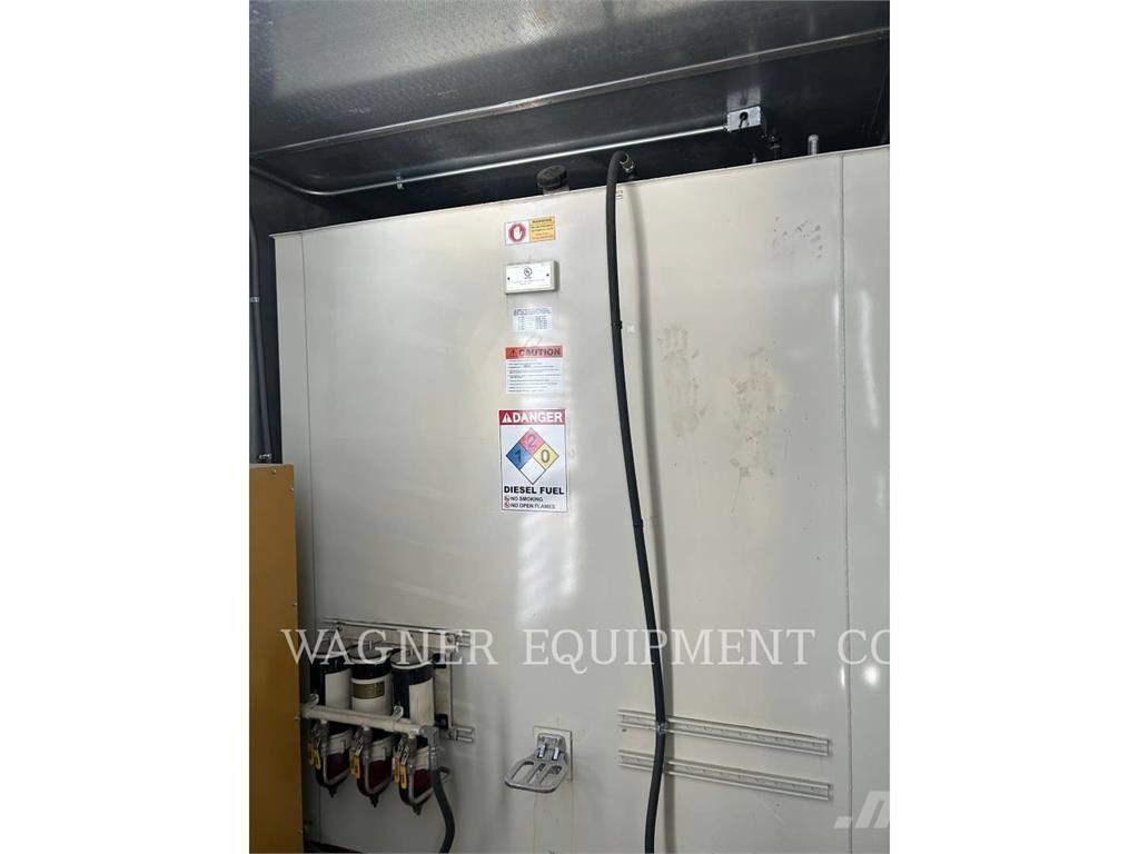 CAT C27 800KW Другие генераторы