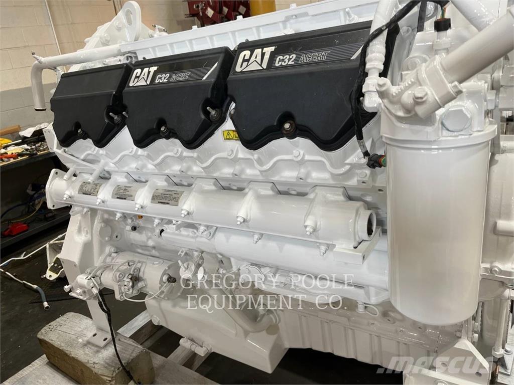 CAT C32 Судовые вспомогательные двигатели