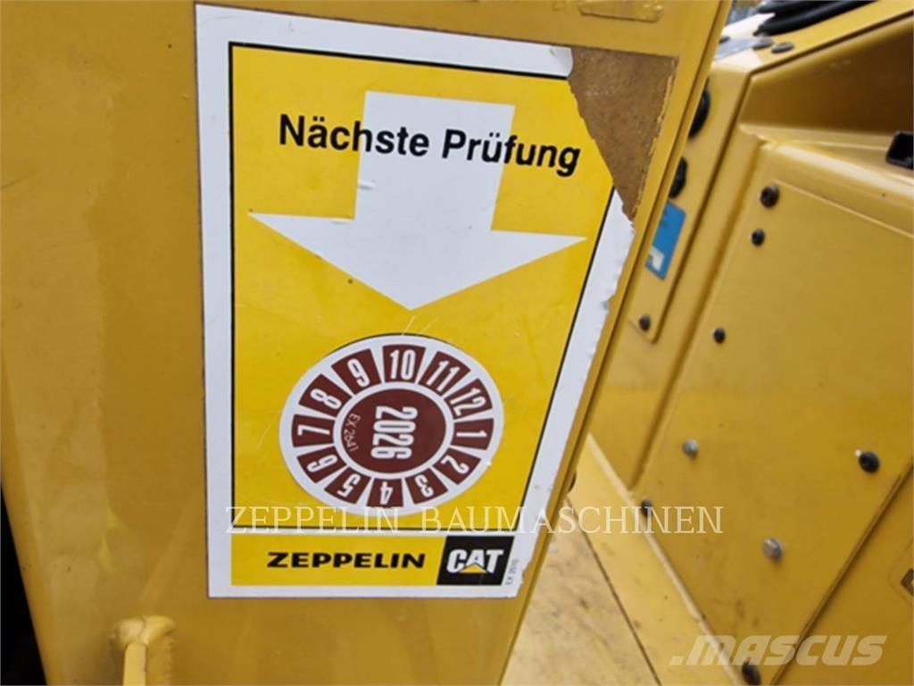 CAT CB1.7 Уплотнители грунта