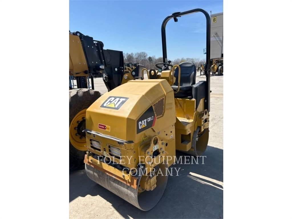 CAT CB1.7-03 Уплотнители грунта