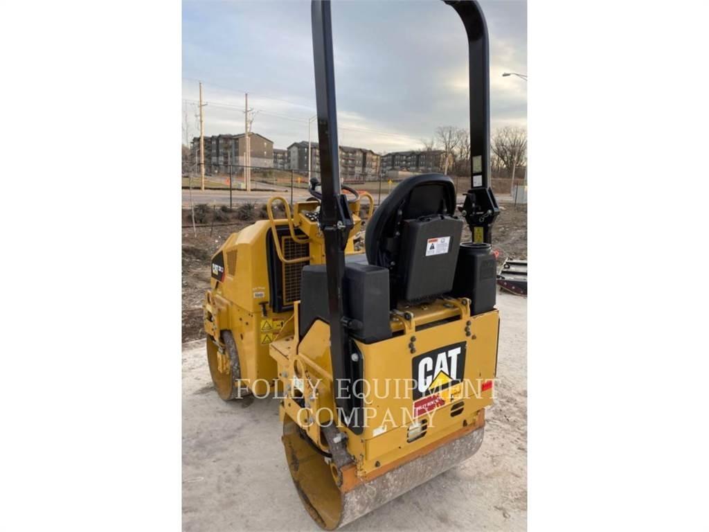 CAT CB1.7-03 Уплотнители грунта