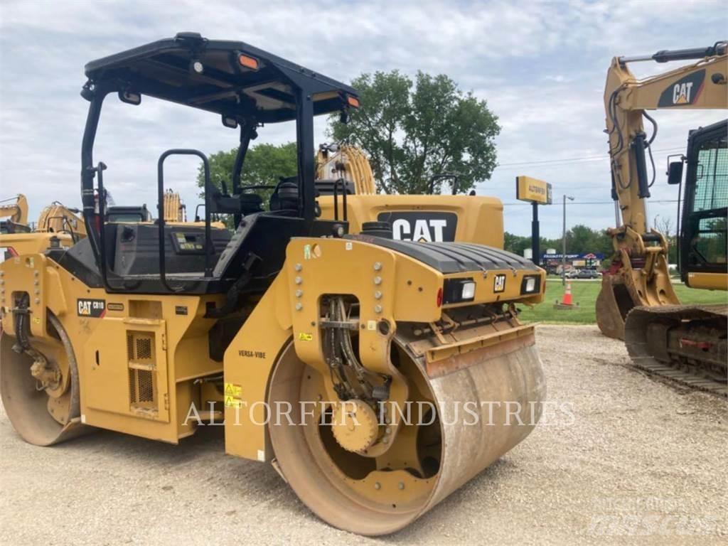 CAT CB10 Катки тротуарные