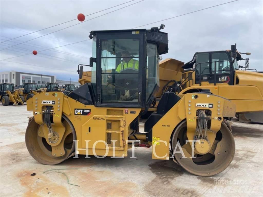 CAT CB10 Грунтовые катки