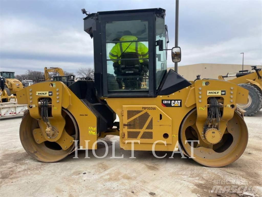 CAT CB10 Грунтовые катки