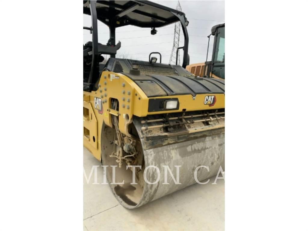 CAT CB13 Катки тротуарные