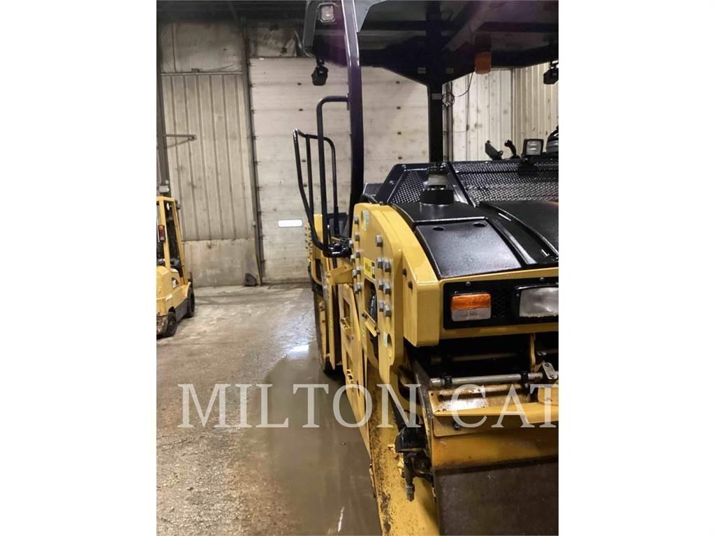 CAT CB13 Уплотнители грунта