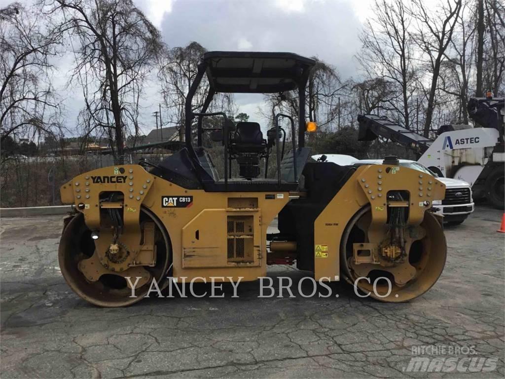 CAT CB13 Уплотнители грунта