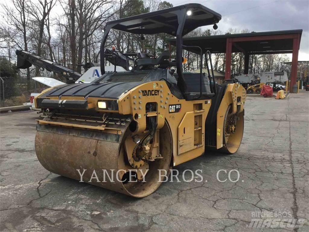 CAT CB13 Уплотнители грунта