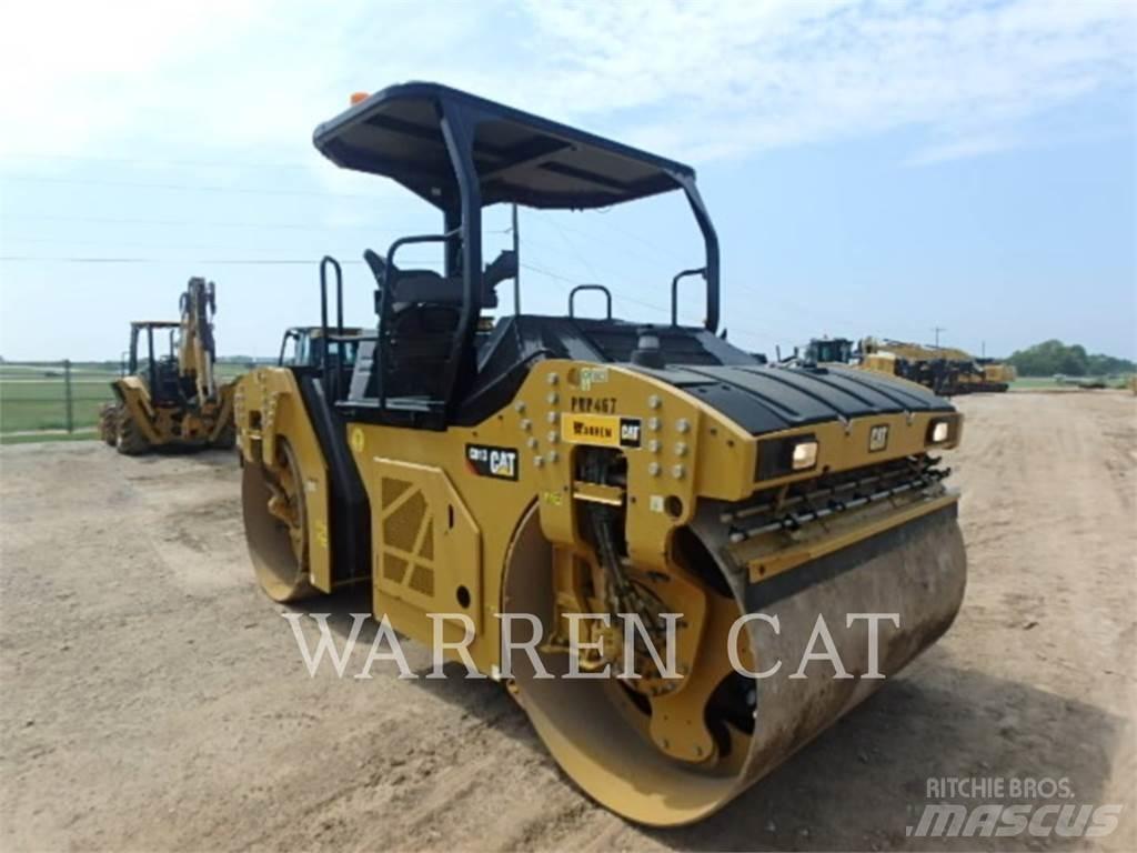 CAT CB13 Асфальтоукладчики