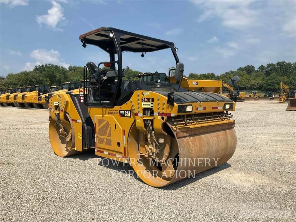 CAT CB13 Катки тротуарные