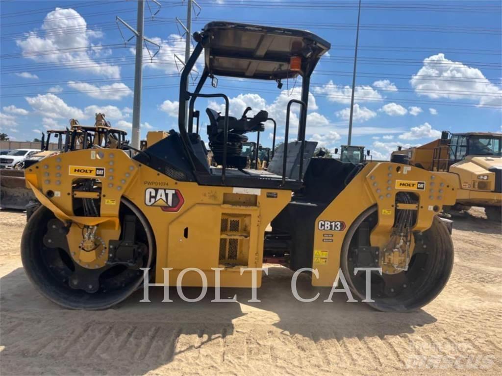 CAT CB13 Скреперы