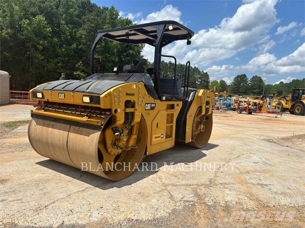CAT CB13 Катки тротуарные