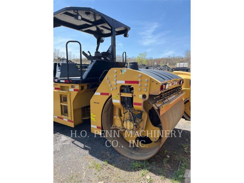 CAT CB13 Катки тротуарные