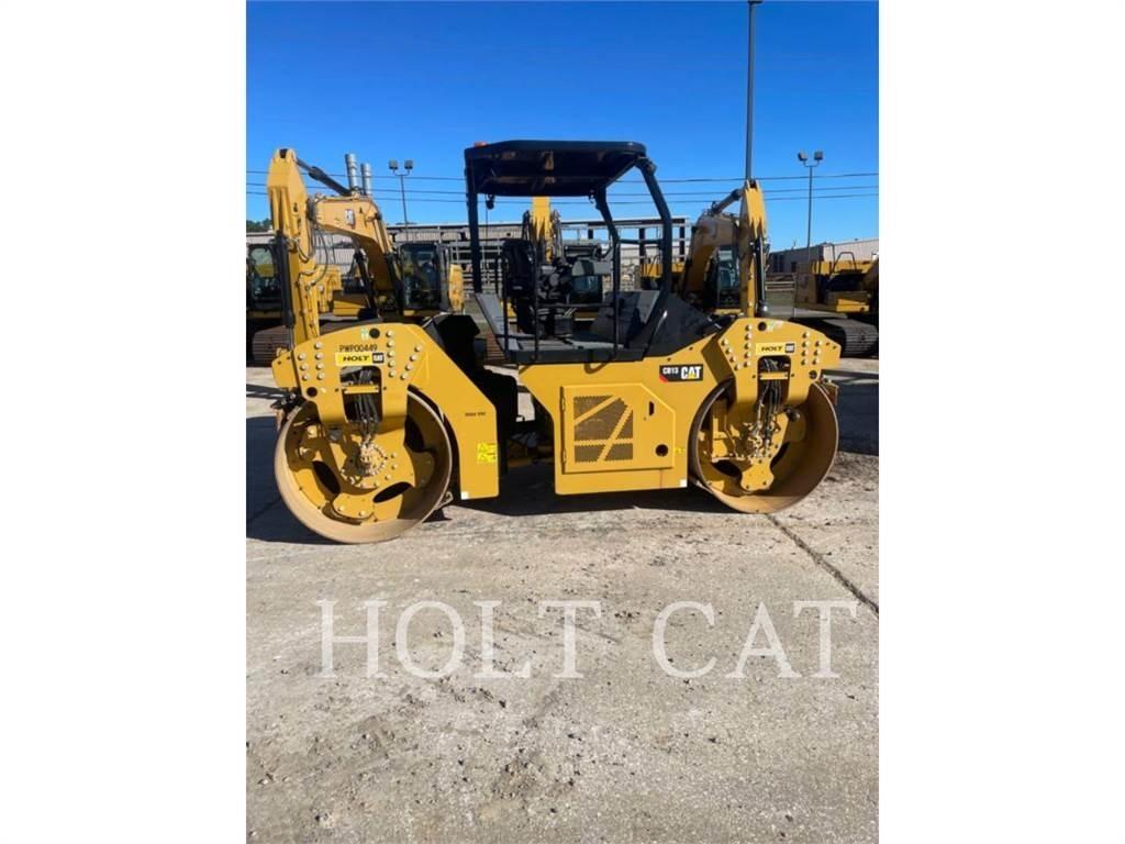 CAT CB13 Грунтовые катки