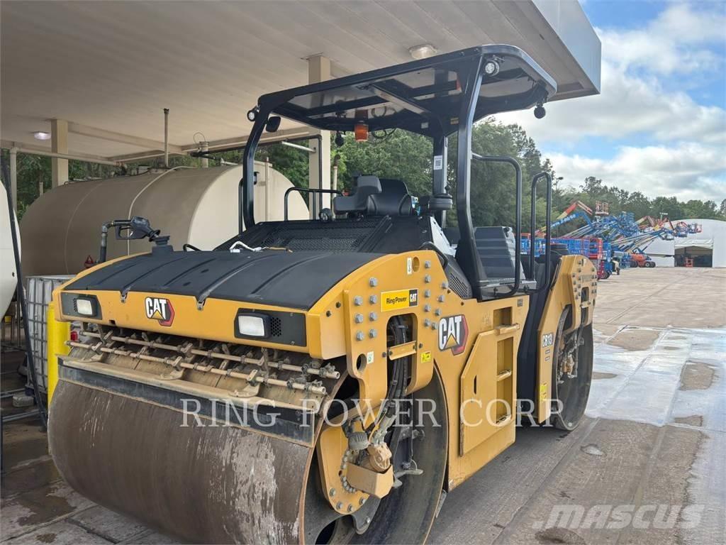 CAT CB13 OSC Катки тротуарные