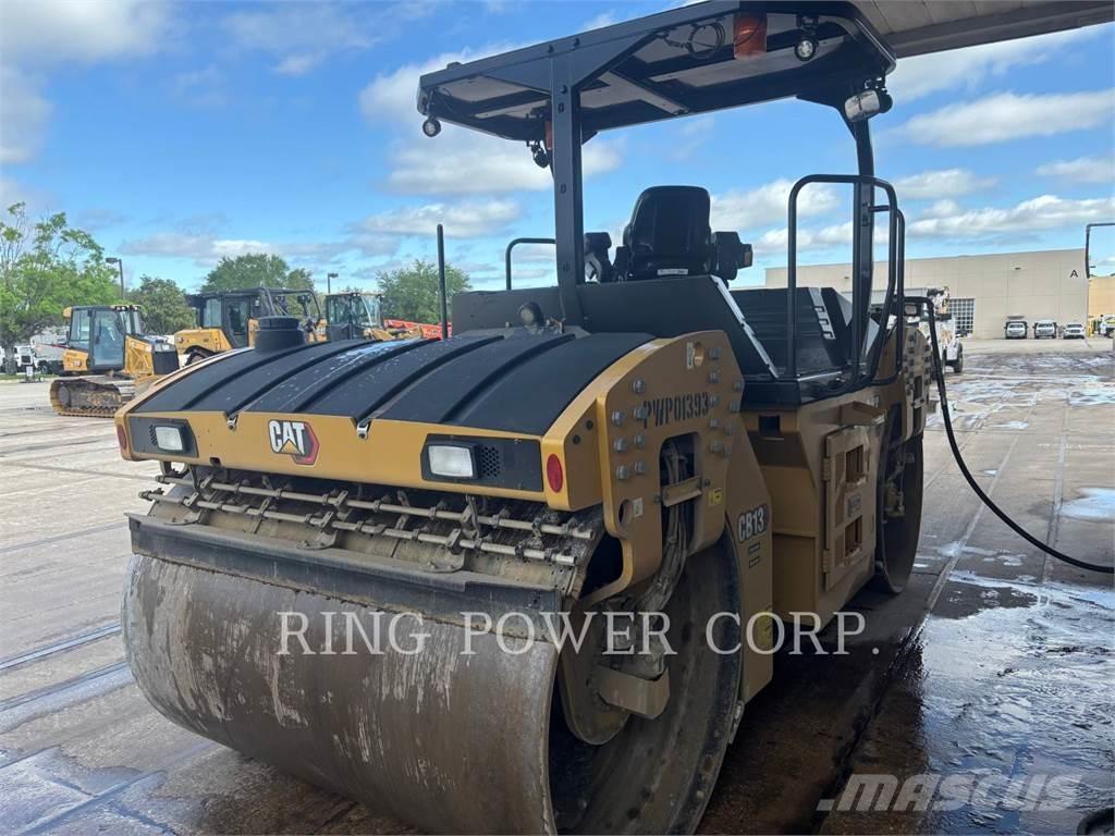 CAT CB13 OSC Катки тротуарные