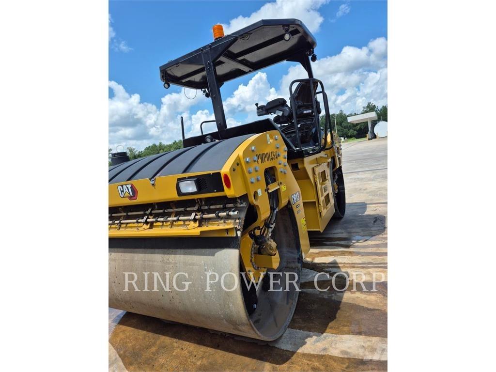 CAT CB13 OSC Катки тротуарные
