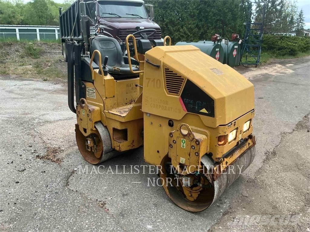 CAT CB14 Грунтовые катки