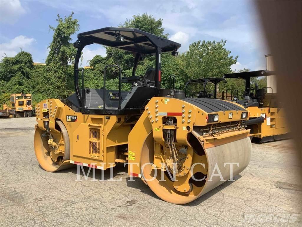 CAT CB15 Катки тротуарные