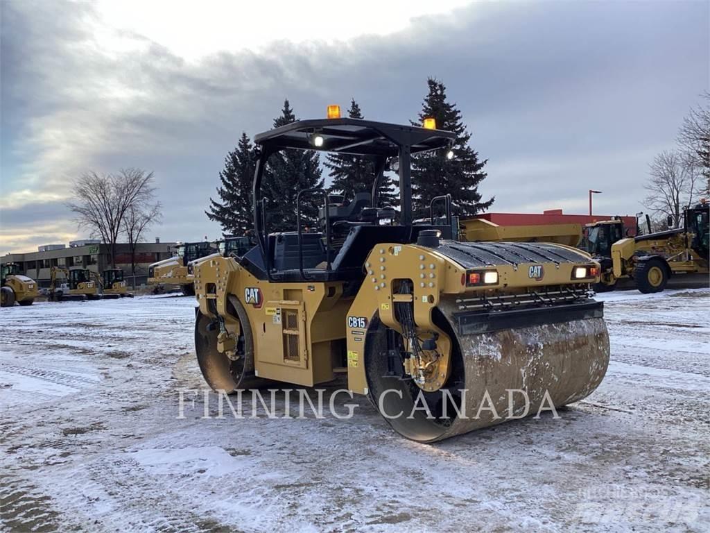 CAT CB15 Катки тротуарные