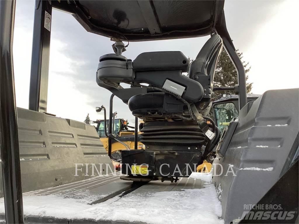 CAT CB15 Катки тротуарные