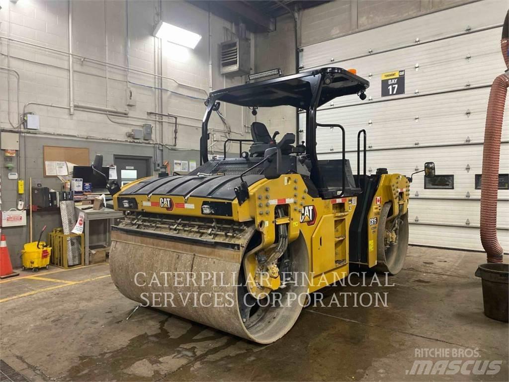 CAT CB15 Катки тротуарные