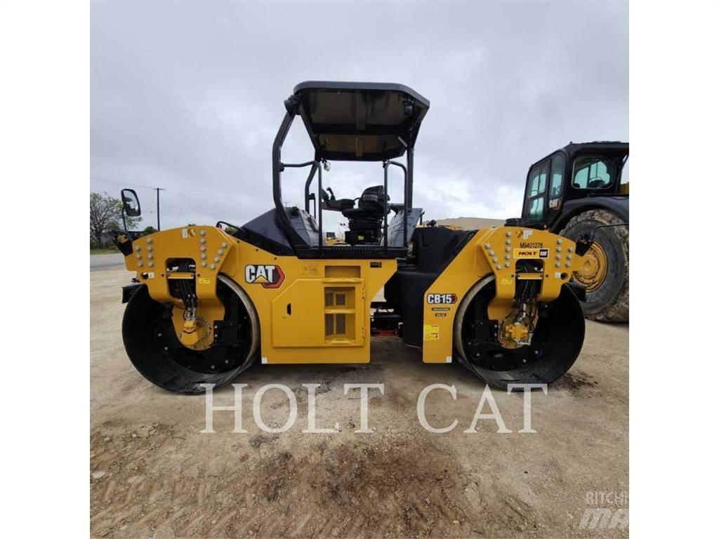 CAT CB15 Фронтальные погрузчики