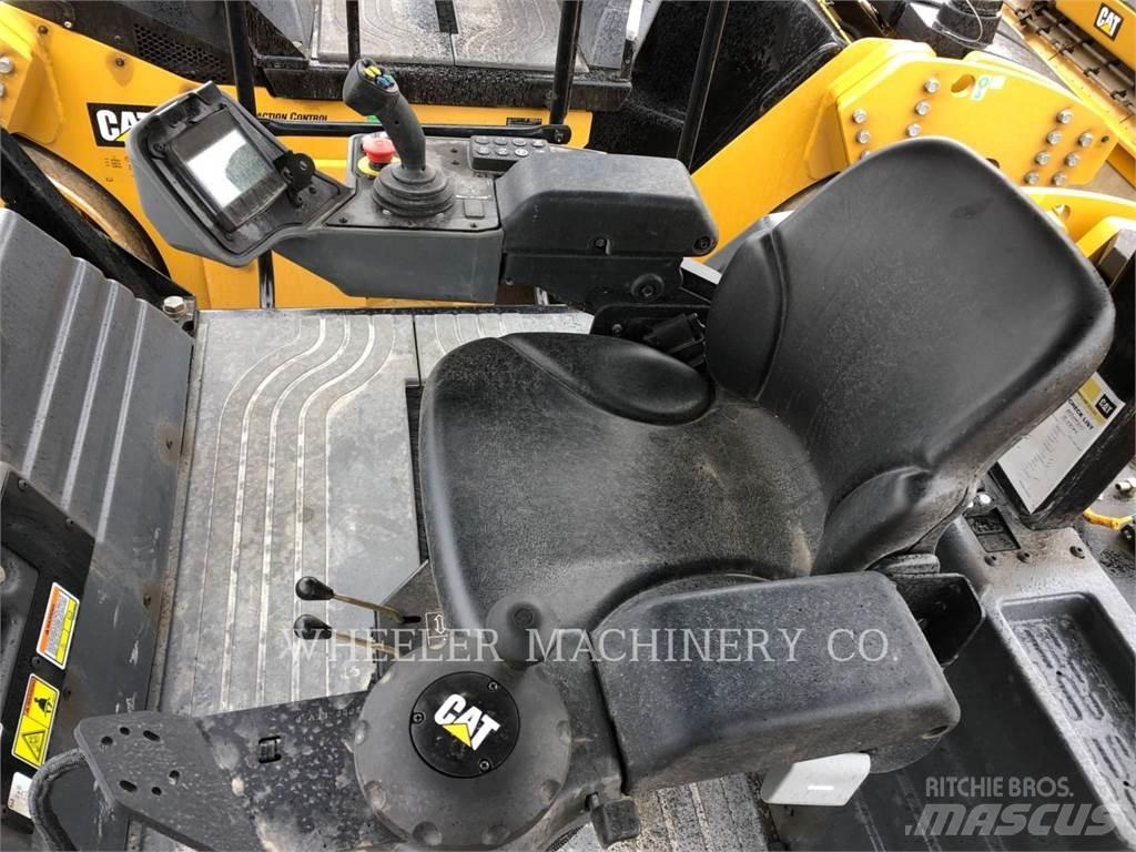 CAT CB15 Катки тротуарные