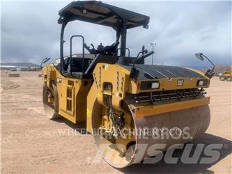 CAT CB15 Катки тротуарные