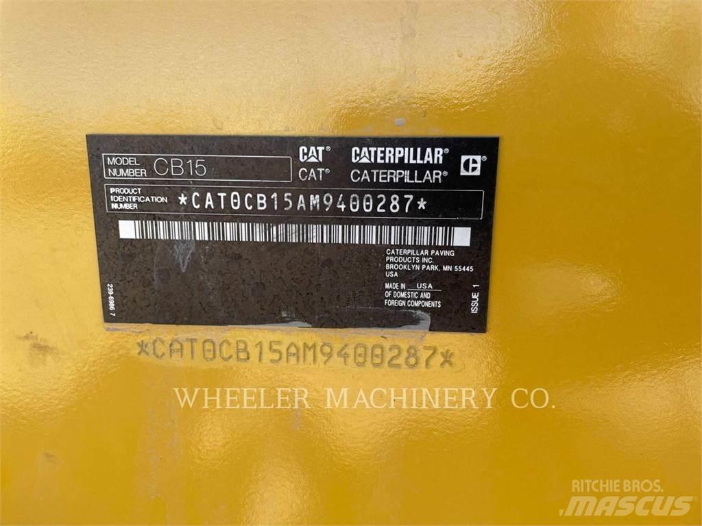 CAT CB15 Катки тротуарные