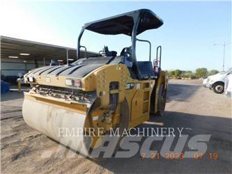 CAT CB15 5A Катки тротуарные