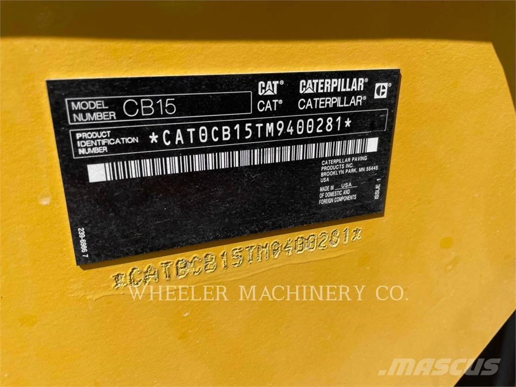 CAT CB15 CW Катки тротуарные