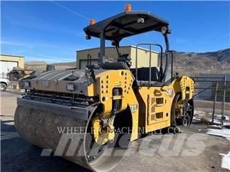 CAT CB15 CW VV Катки тротуарные