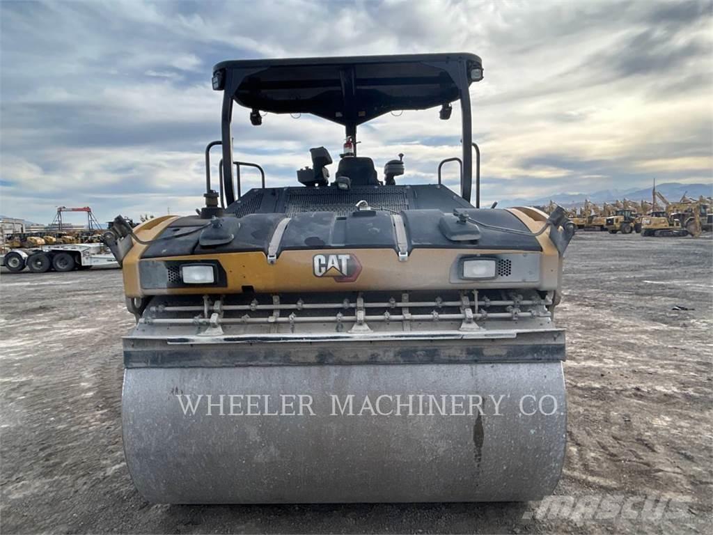 CAT CB15 CW VV Катки тротуарные