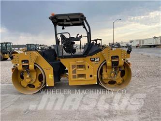 CAT CB15 VV Катки тротуарные