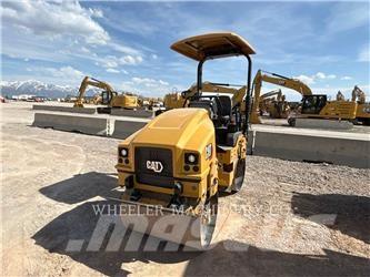 CAT CB2.5 GC Катки тротуарные