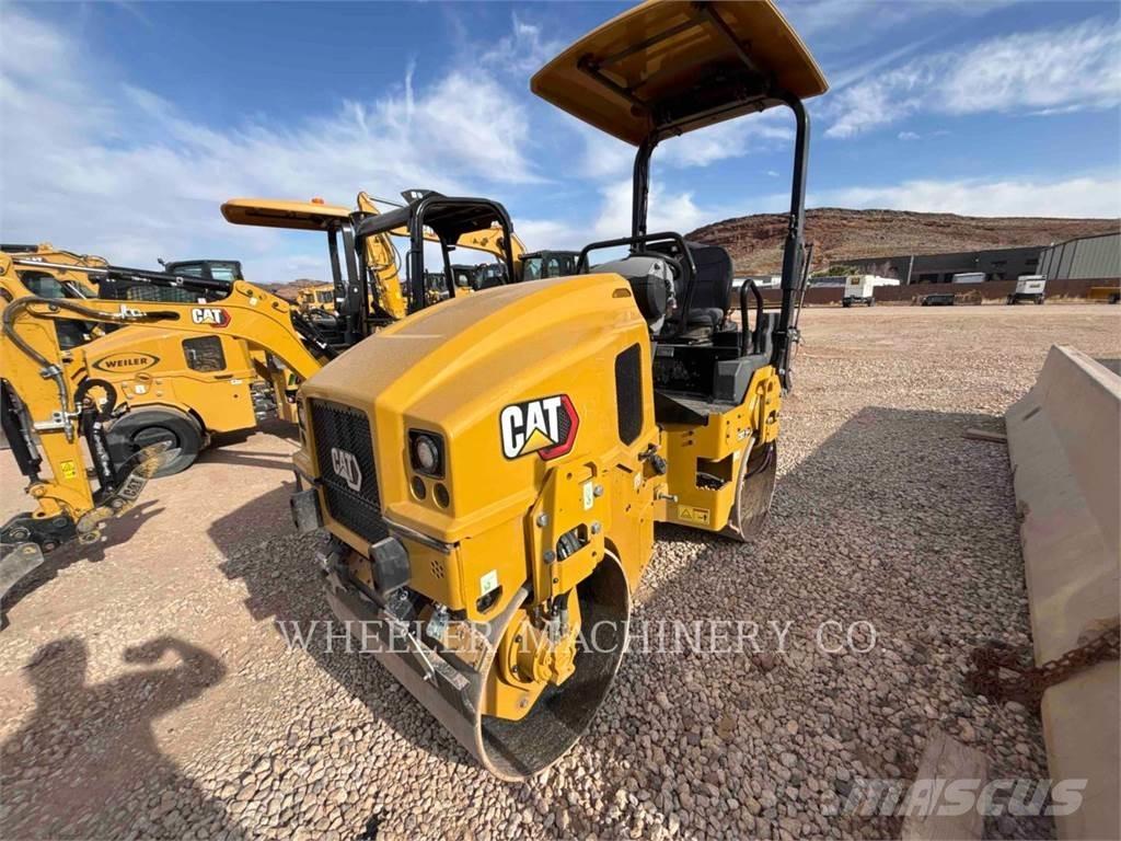 CAT CB2.5 GC Катки тротуарные