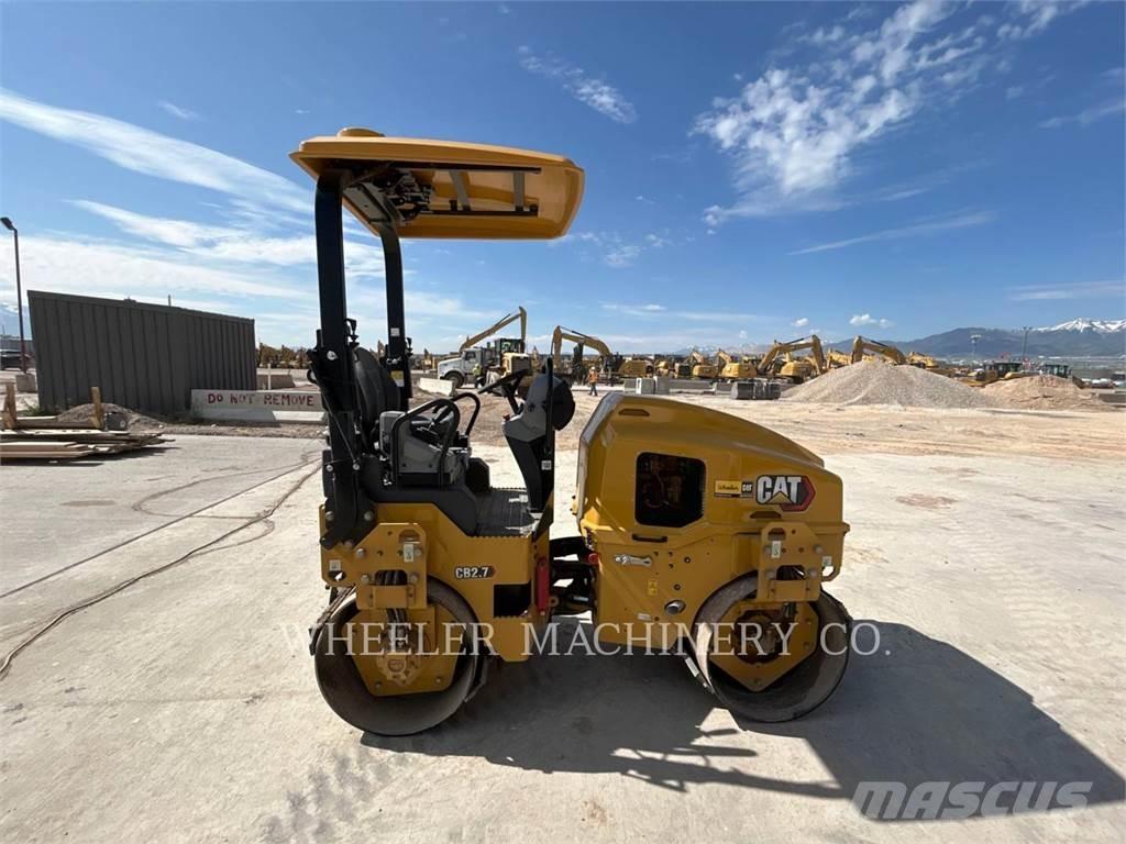 CAT CB2.7 Катки тротуарные