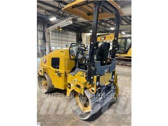 CAT CB2.7 Катки тротуарные