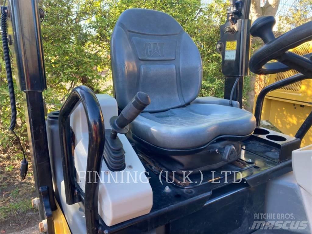 CAT CB2.7 Уплотнители грунта