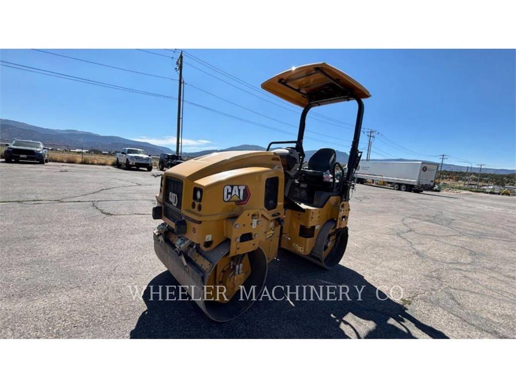 CAT CB2.7 Катки тротуарные