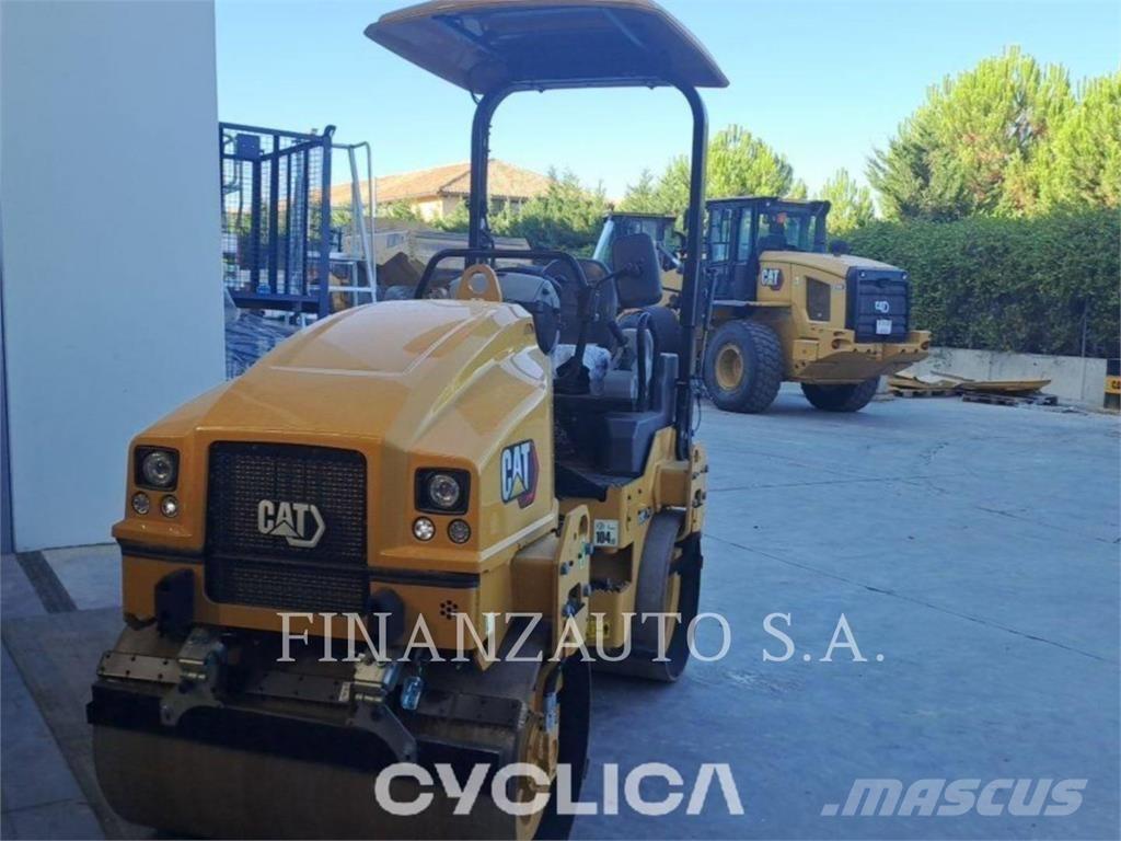 CAT CB2.7 Катки тротуарные