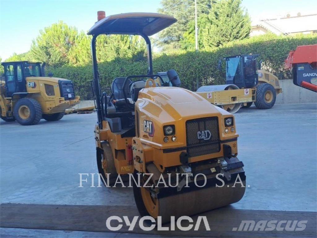 CAT CB2.7 Катки тротуарные