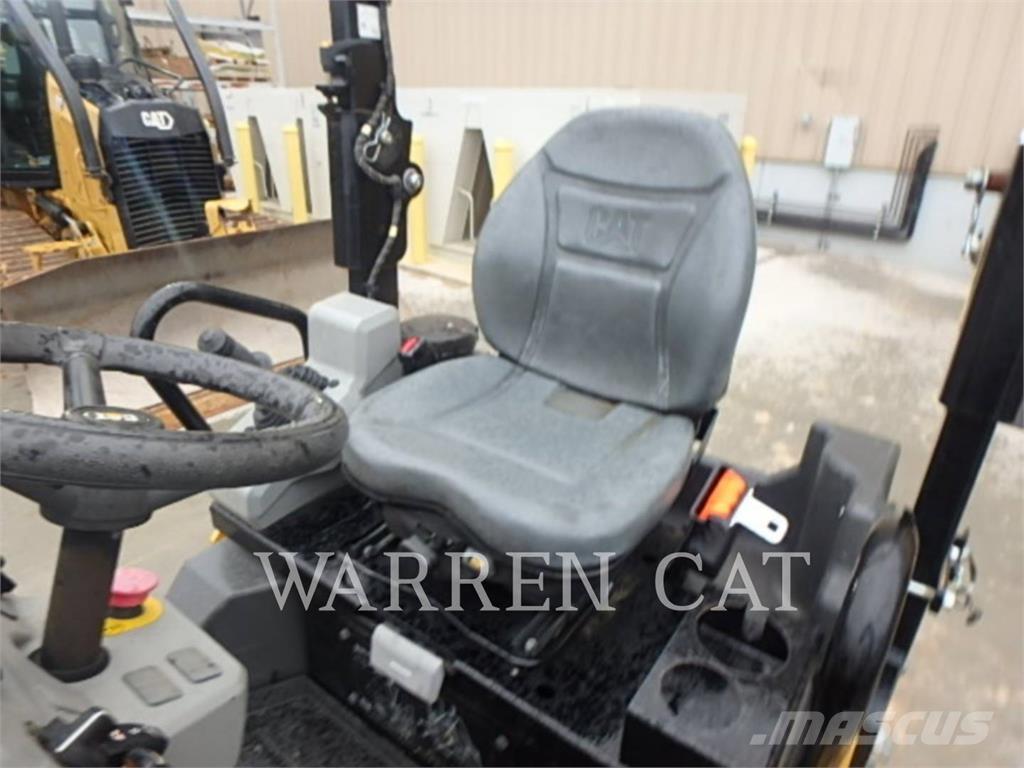 CAT CB2.7 Уплотнители грунта