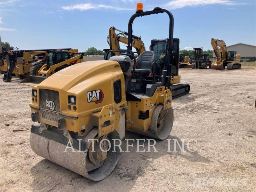 CAT CB2.7-03 Катки тротуарные