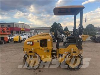 CAT CB2.7 GC Катки тротуарные