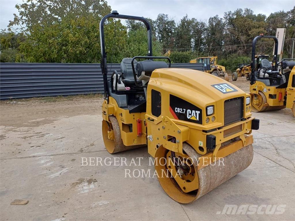 CAT CB2.7LRC Катки тротуарные