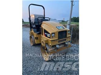 CAT CB24B Катки тротуарные